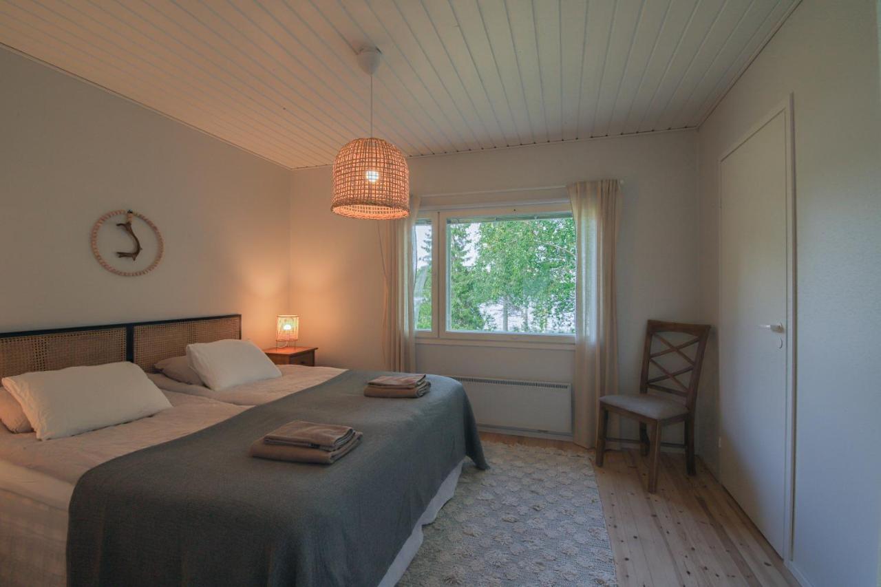 Lakeside Holiday Home Рованиеми Экстерьер фото